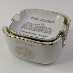 Vintage Ashtray Set of 4 Alamo San Antonio Texas Souvenir Ceramic Gold Trimmed